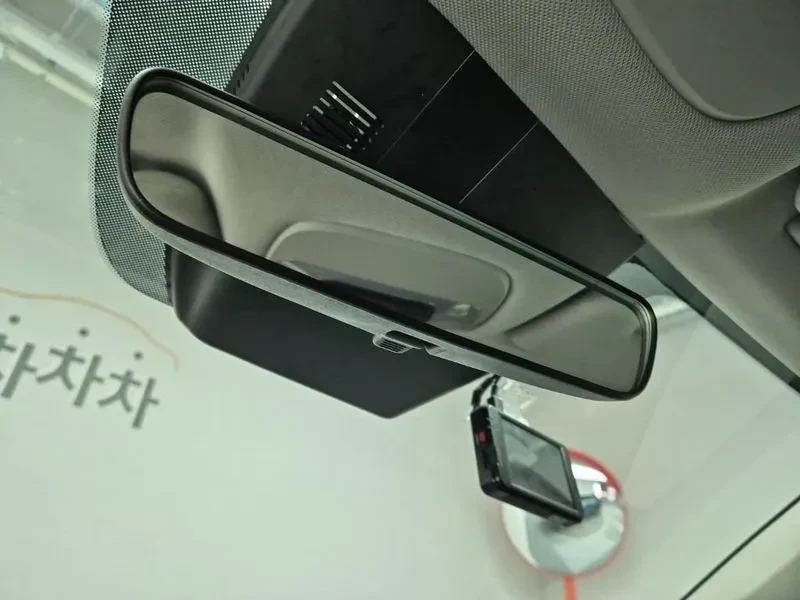 Kia Sorento Diesel 2.2 2Wd Trendy, снимка 12 - Автомобили и джипове - 56118913