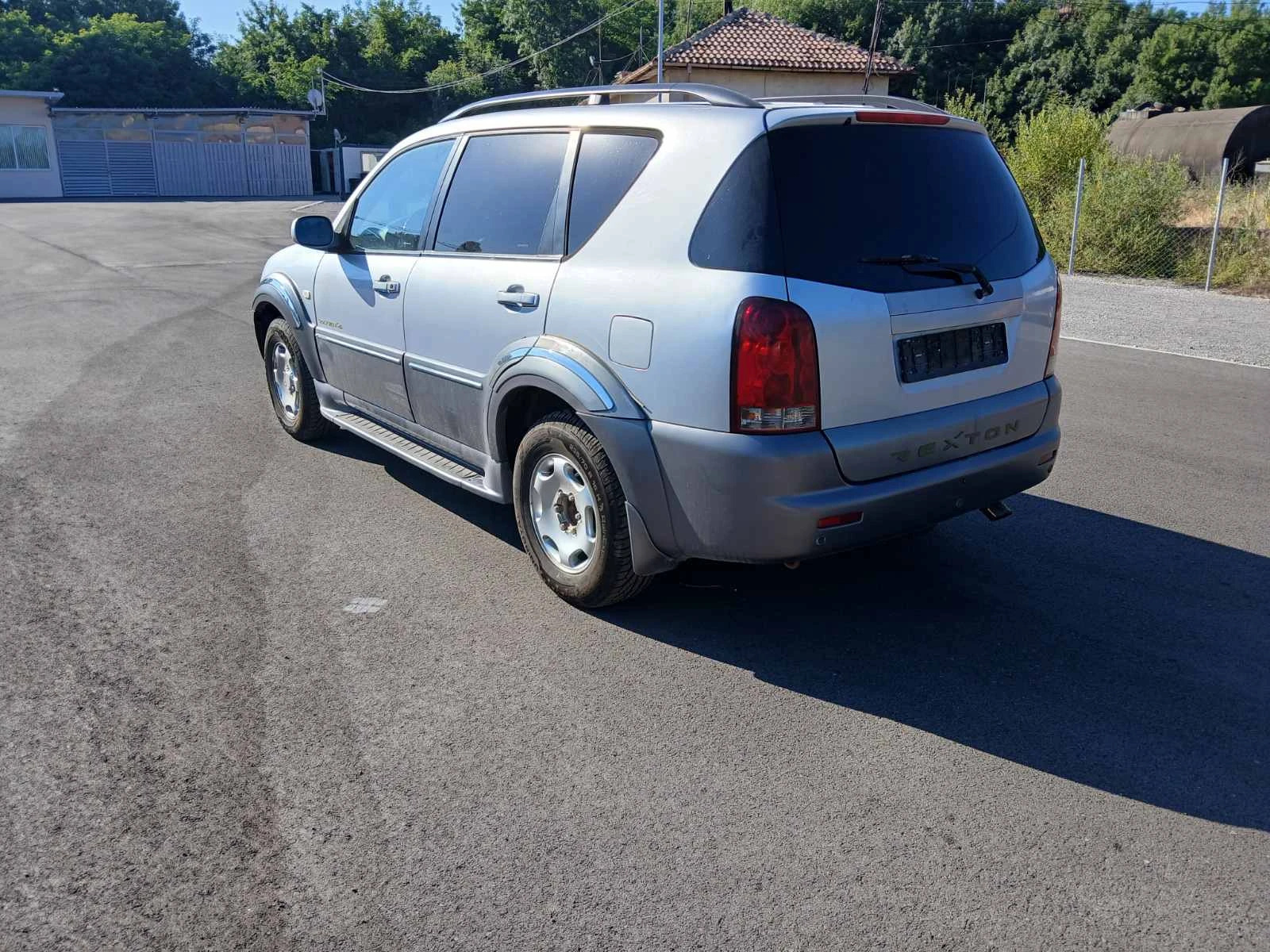 SsangYong Rexton 2.7 на части - изображение 5