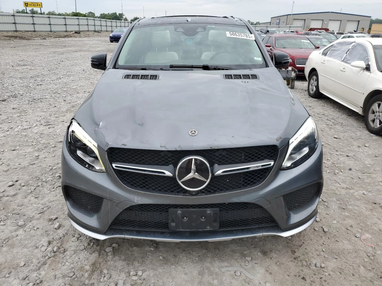 Mercedes-Benz GLE 43 AMG  - изображение 6
