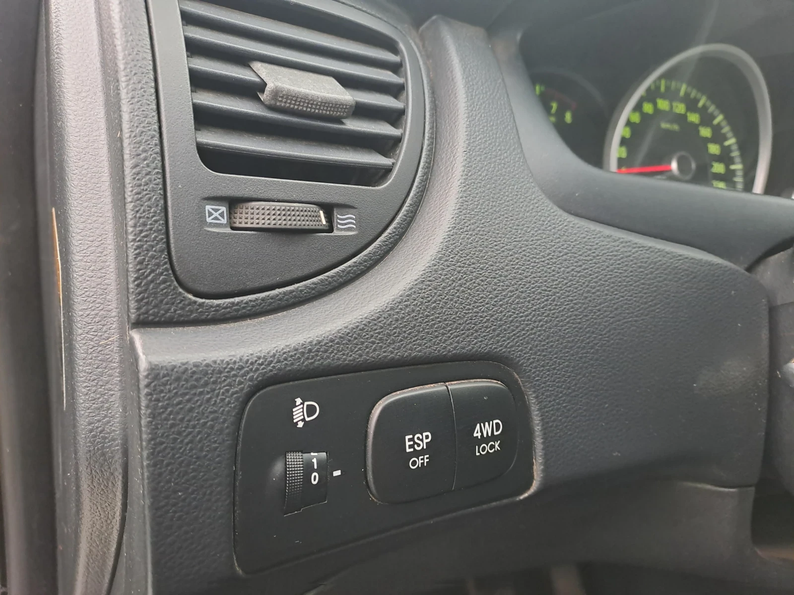 Kia Sportage 2.0i, 4/4, ГАЗ, FACE LIFT | Mobile.bg — изображение 12