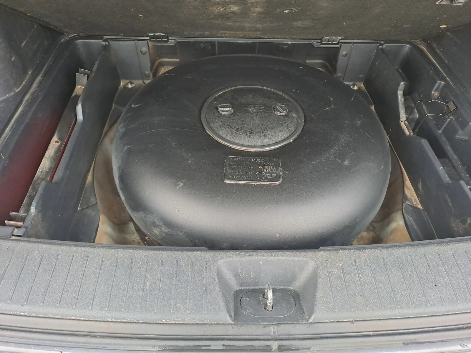 Kia Sportage 2.0i, 4/4, ГАЗ, FACE LIFT - изображение 9
