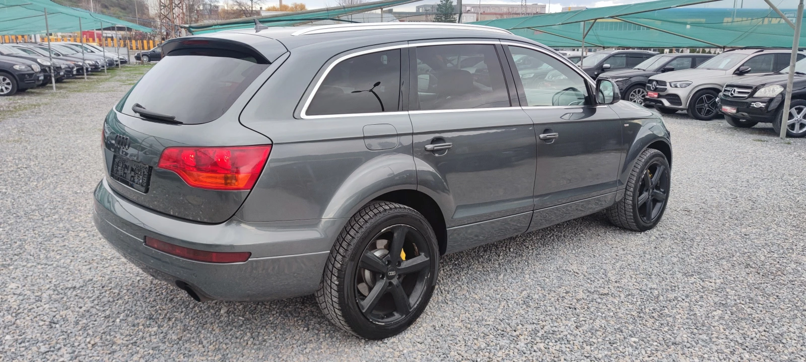 Audi Q7 3.0TDI  S-line Quattro - изображение 6