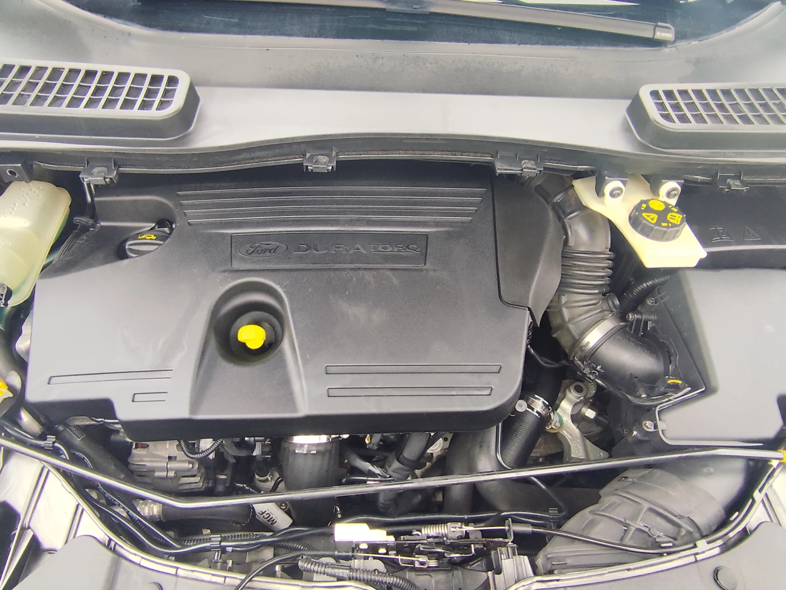 Ford Kuga 2.0TDCi* EURO6B* TITANIUM* KLIMATRONIK* , снимка 15 - Автомобили и джипове - 53926073