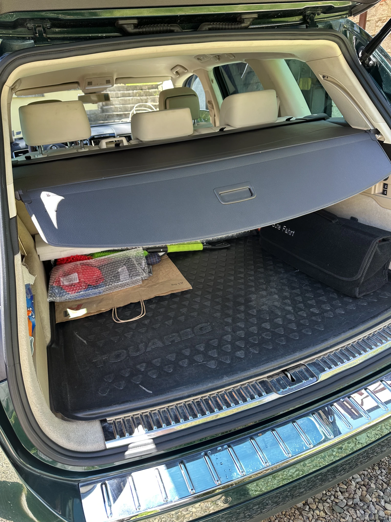 VW Touareg, снимка 8 - Автомобили и джипове - 54340162