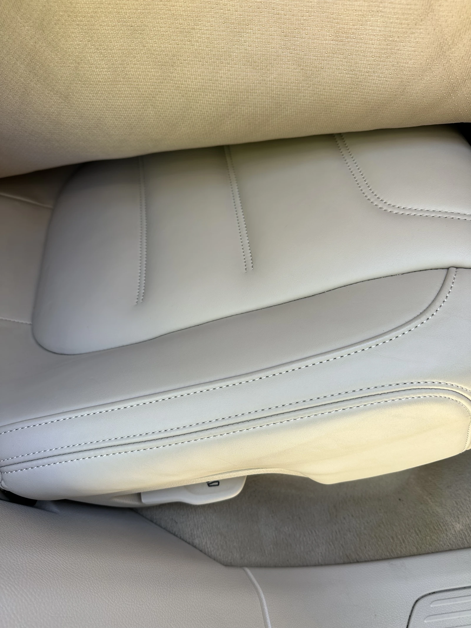 VW Touareg, снимка 16 - Автомобили и джипове - 54340162