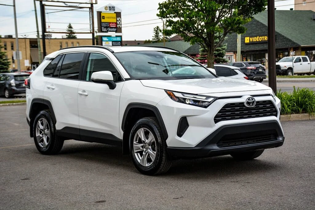 Toyota Rav4 XLE AWD, снимка 5 - Автомобили и джипове - 54823006