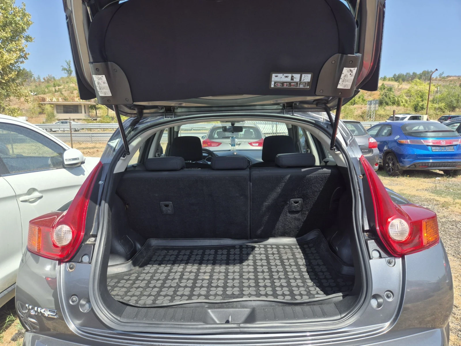 Nissan Juke 1, 6i/6sk/Kamera/Navi, снимка 15 - Автомобили и джипове - 56182206