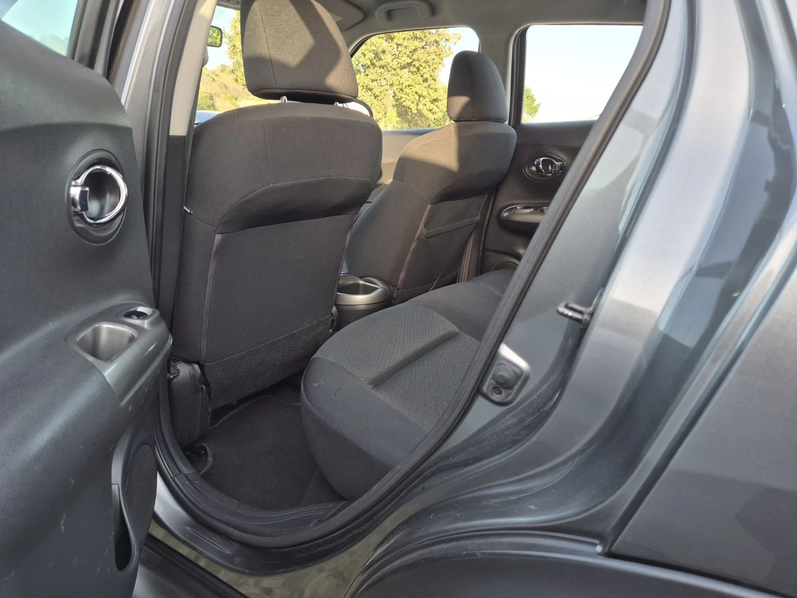 Nissan Juke 1, 6i/6sk/Kamera/Navi, снимка 8 - Автомобили и джипове - 56182206