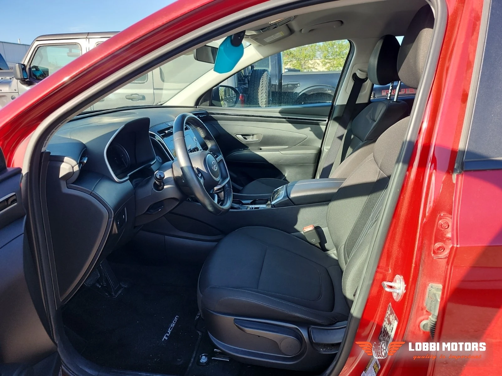 Hyundai Tucson, снимка 3 - Автомобили и джипове - 56297370