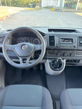 VW Multivan 2.0 TDI ! 9 места, 2х Клима, EURO 6, Теглич, Нави!, снимка 10