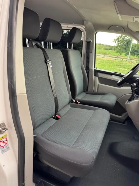 VW Multivan 2.0 TDI ! 9 места, 2х Клима, EURO 6, Теглич, Нави!, снимка 13