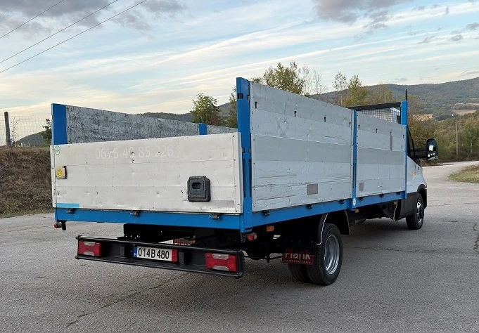 Iveco 35c17 3.0L* КЛИМА* 4.50м* ДВ.ПАКЕТ РЕСОРИ* до 3.5т , снимка 6 - Бусове и автобуси - 56341097