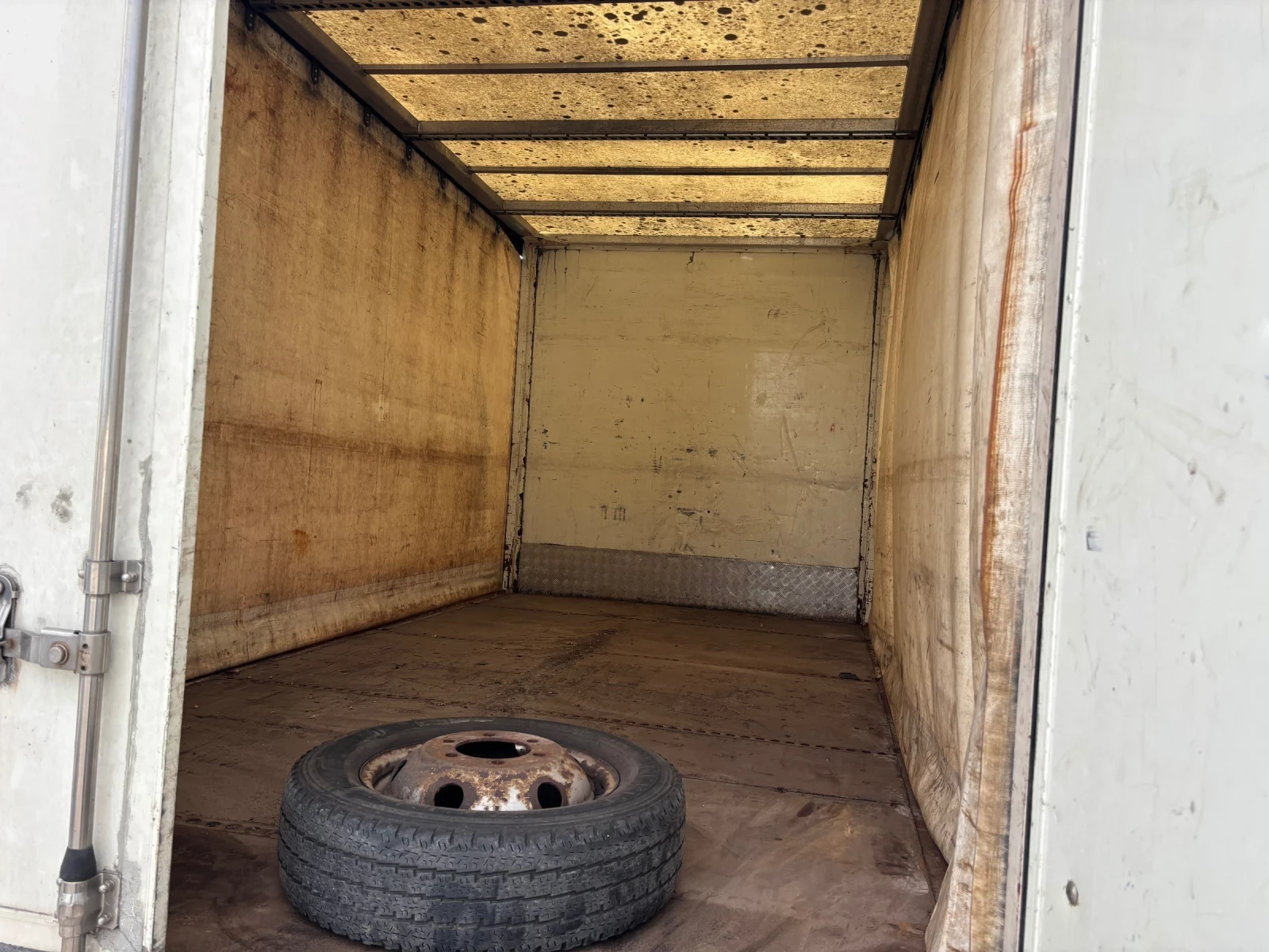 Iveco Daily 2.8 TDI 3500kg - изображение 7