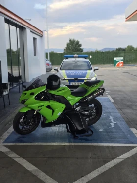 Обява за продажба на Kawasaki Zxr ZX10R ninja ~8 900 лв. - изображение 1