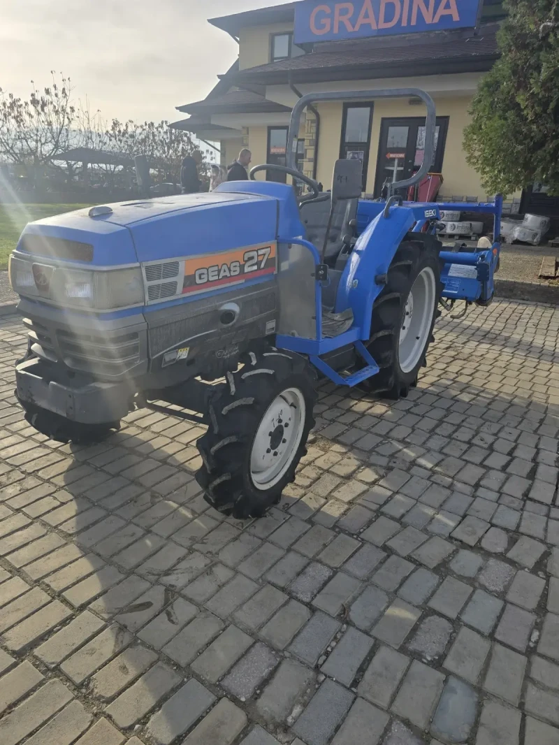 Трактор ISEKI Geas 27, снимка 2 - Селскостопанска техника - 52544956