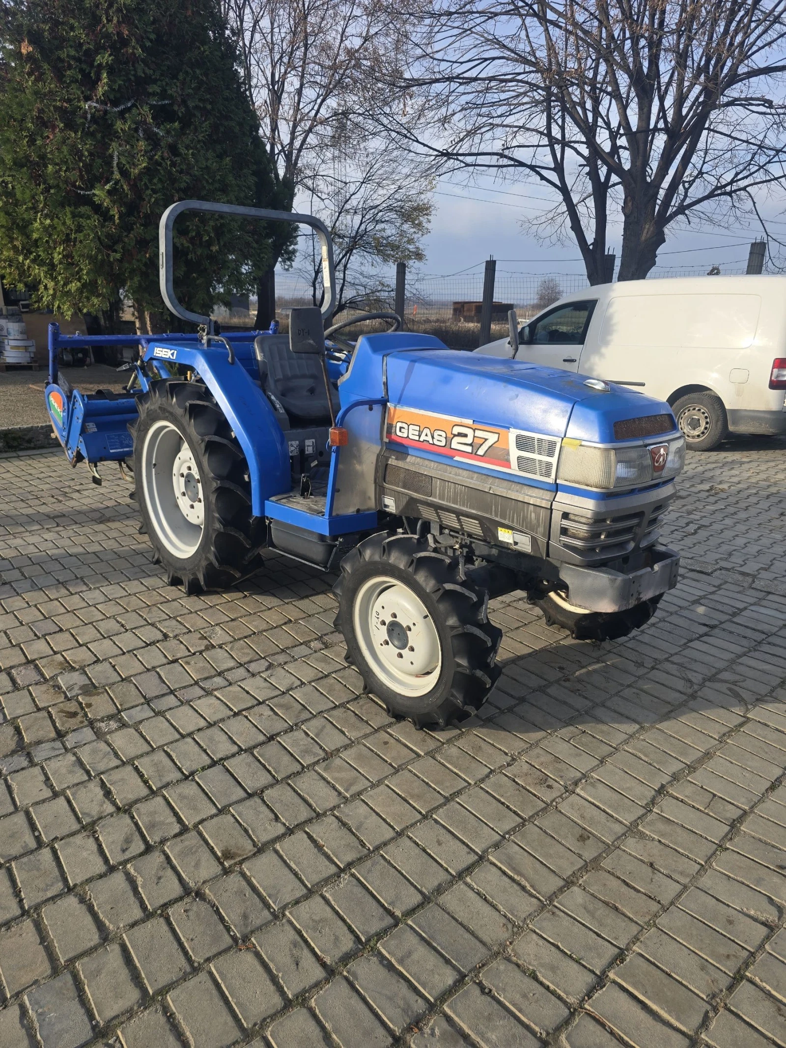 Трактор ISEKI Geas 27, снимка 1
