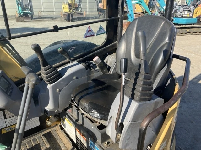 Багер Cat 030ESR, снимка 7 - Индустриална техника - 53163222