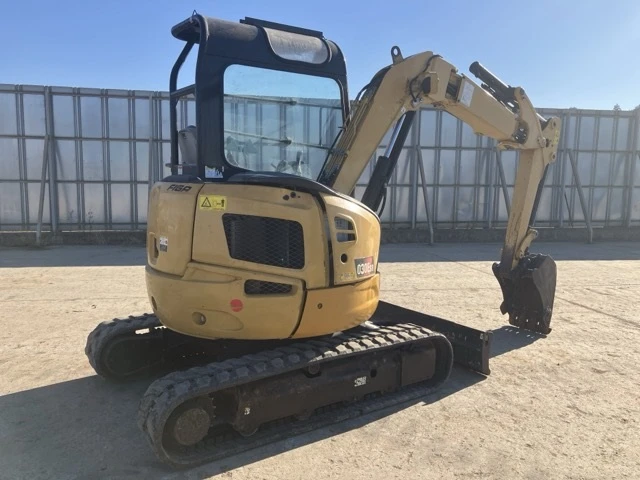 Багер Cat 030ESR, снимка 4 - Индустриална техника - 53163222