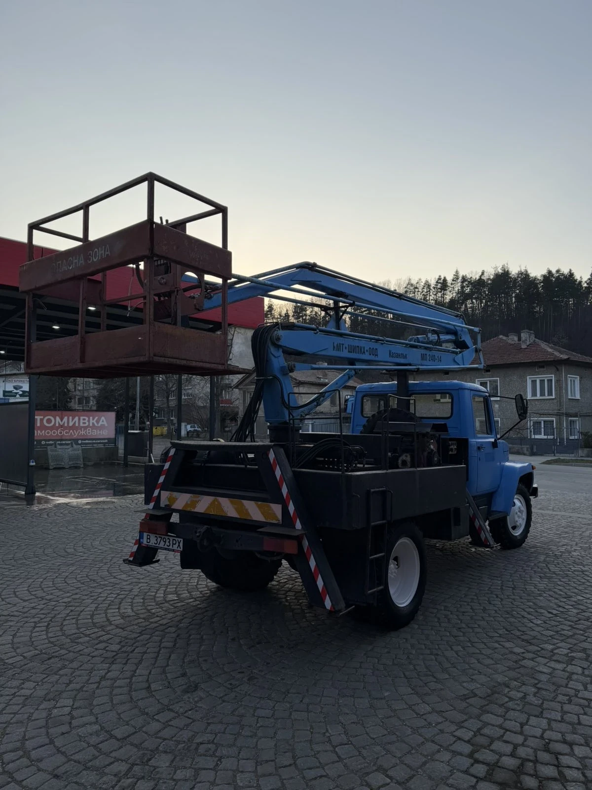 Автовишка Друга марка GAZ 3307, снимка 5 - Индустриална техника - 53863883