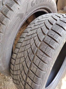 Гуми Зимни 225/55R18, снимка 2