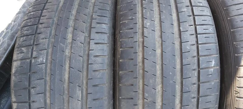 Гуми Летни 245/40R20, снимка 2 - Гуми и джанти - 29341481