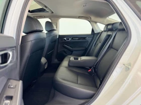Honda Civic Touring CVT/Keyless/Lane Assist , снимка 11