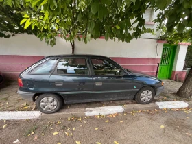 Opel Astra, снимка 2