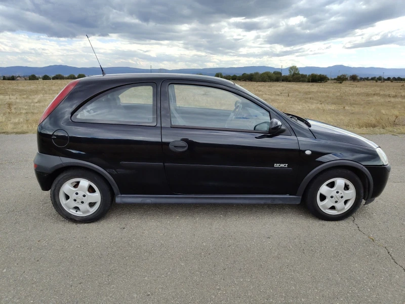 Opel Corsa 1.2 автоматик , снимка 7 - Автомобили и джипове - 46574140