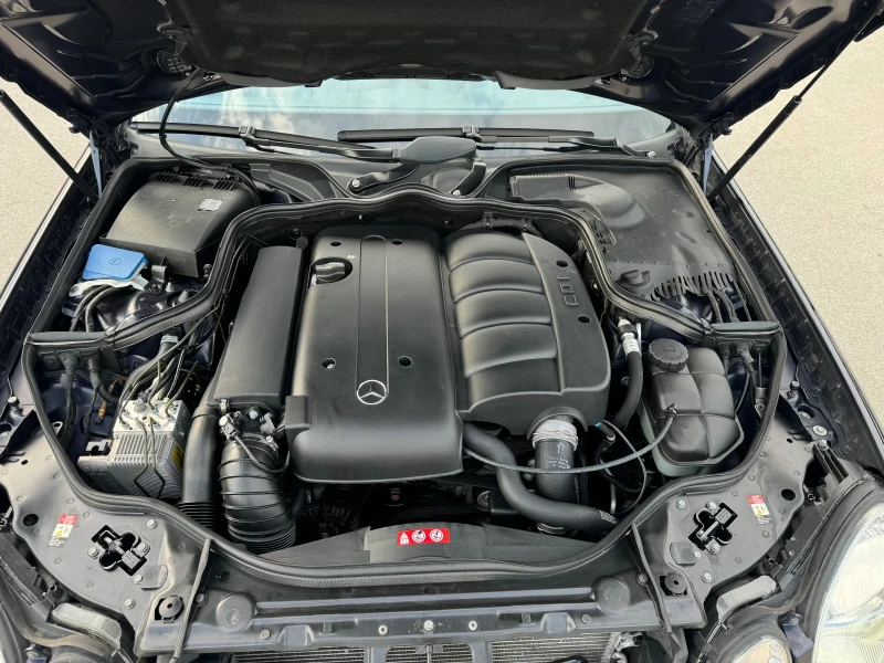 Mercedes-Benz E 220 2.2CDI AVANTGARDE 184000km, снимка 13 - Автомобили и джипове - 47274919