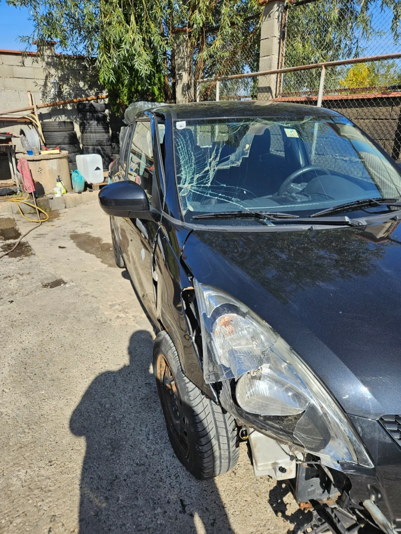 Suzuki Swift, снимка 8 - Автомобили и джипове - 48453347