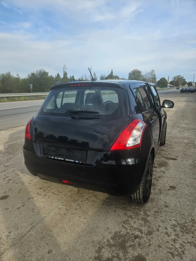 Suzuki Swift, снимка 3 - Автомобили и джипове - 48453347