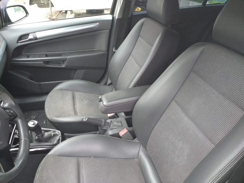 Opel Astra 1.9-120кс, снимка 9 - Автомобили и джипове - 49823830