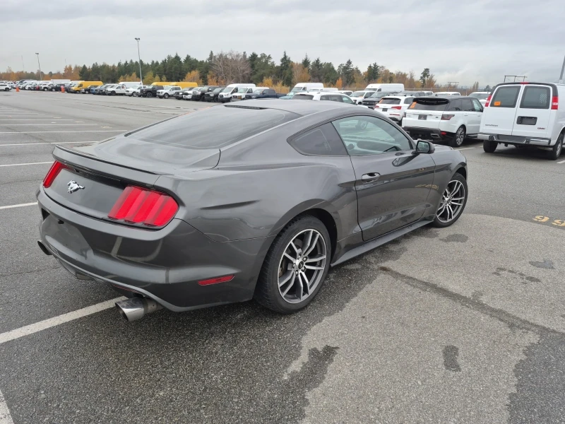 Ford Mustang ECOBOOST * * CARFAX * * АВТО КРЕДИТ * * , снимка 3 - Автомобили и джипове - 52508331