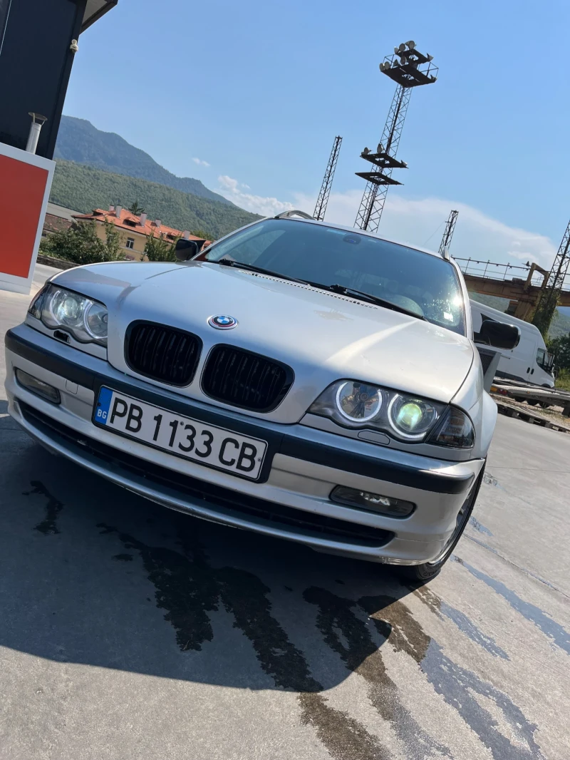 BMW 330, снимка 2 - Автомобили и джипове - 52578762