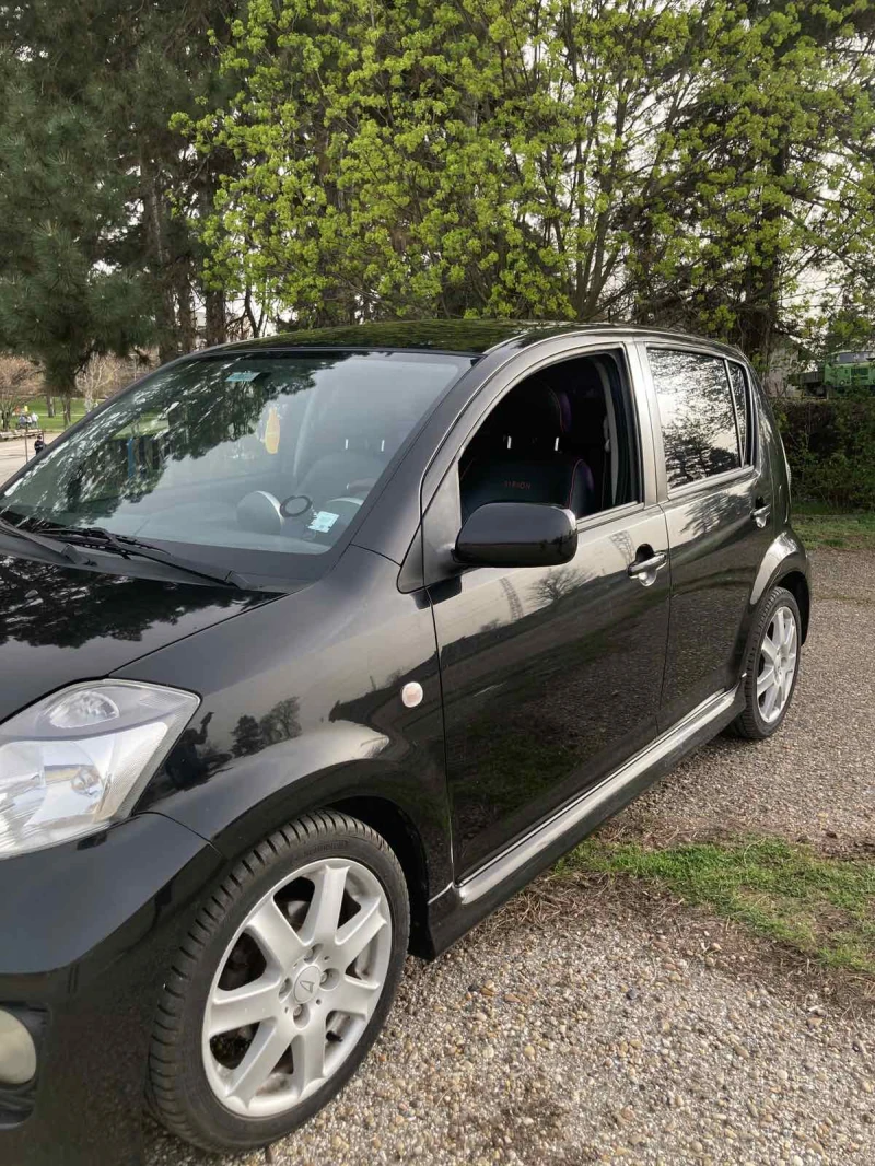 Daihatsu Sirion 1.3, снимка 2 - Автомобили и джипове - 52597285