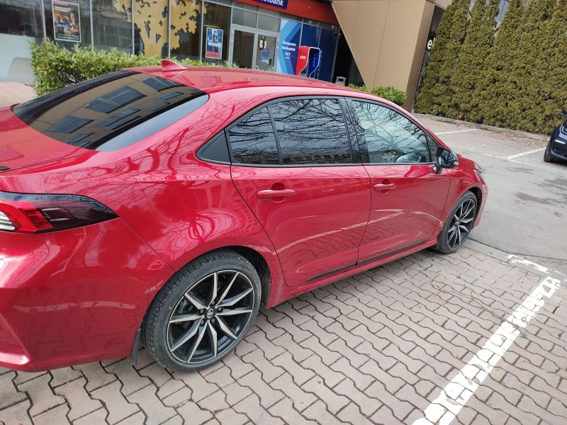 Toyota Corolla GR Sport, снимка 5 - Автомобили и джипове - 52801363