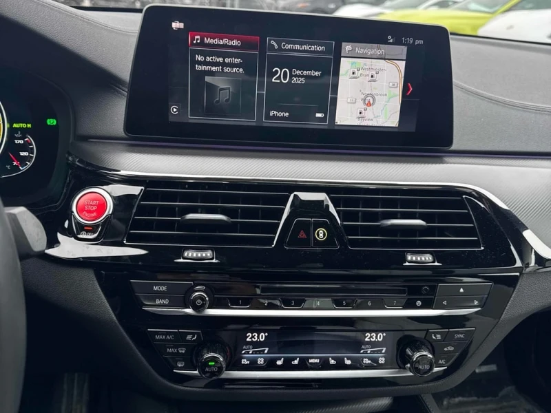 BMW M5 * Sedan * CARFAX * БЕЗ ПЪРВОНАЧАЛНА ВНОСКА, снимка 9 - Автомобили и джипове - 52862090