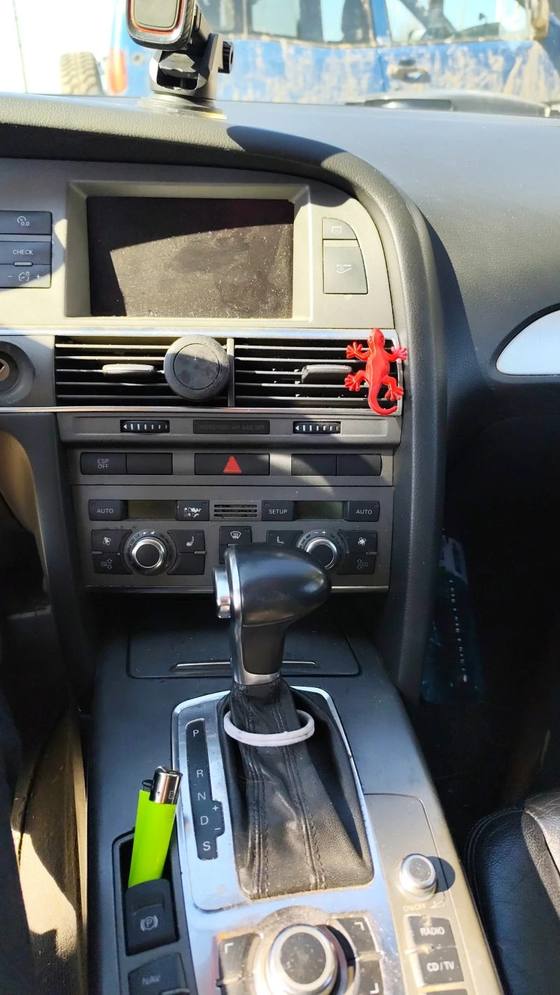 Audi A6 3.2 FSI, снимка 10 - Автомобили и джипове - 52916102