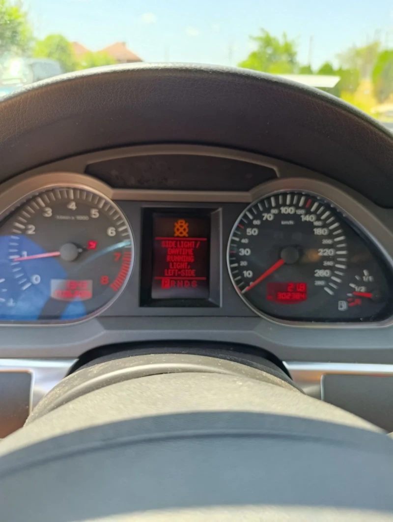 Audi A6 3.2 FSI, снимка 13 - Автомобили и джипове - 52916102