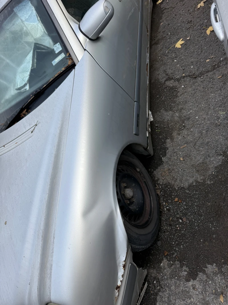 Mercedes-Benz E 220, снимка 4 - Автомобили и джипове - 52968363