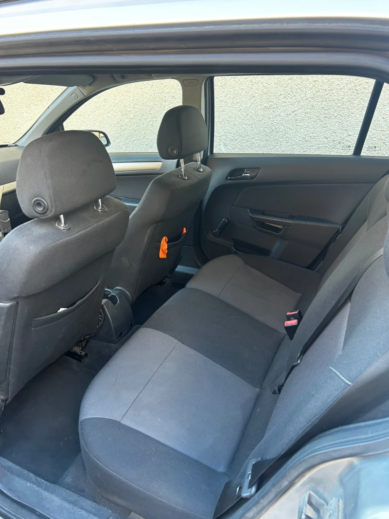 Opel Astra, снимка 2 - Автомобили и джипове - 53109443
