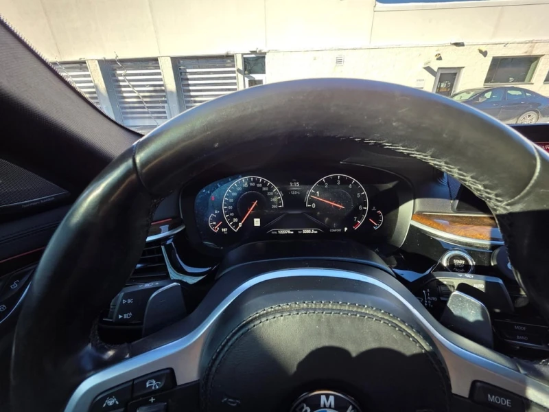 BMW 540 540i xDrive  CARFAX, снимка 8 - Автомобили и джипове - 53177593