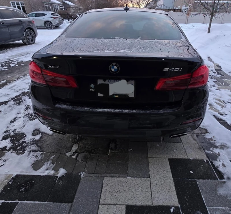 BMW 540 540i xDrive  CARFAX, снимка 4 - Автомобили и джипове - 53177593
