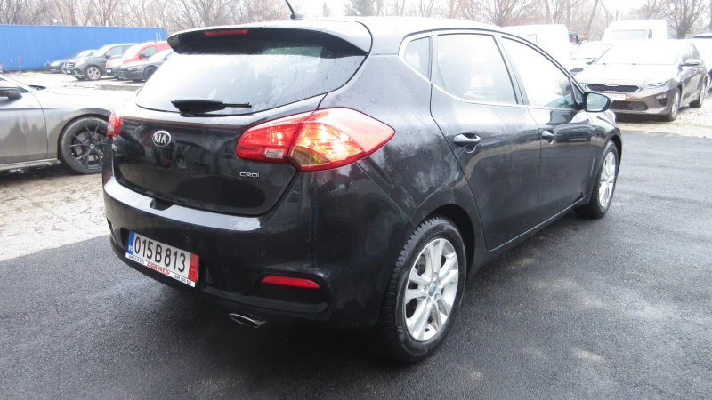 Kia Ceed 1.6-CRDI-110HP, снимка 5 - Автомобили и джипове - 53235233