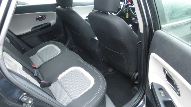 Kia Ceed 1.6-CRDI-110HP, снимка 13 - Автомобили и джипове - 53235233