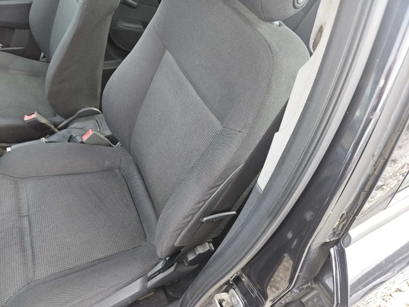 Opel Astra ГАЗ 1.3i, снимка 7 - Автомобили и джипове - 53264870