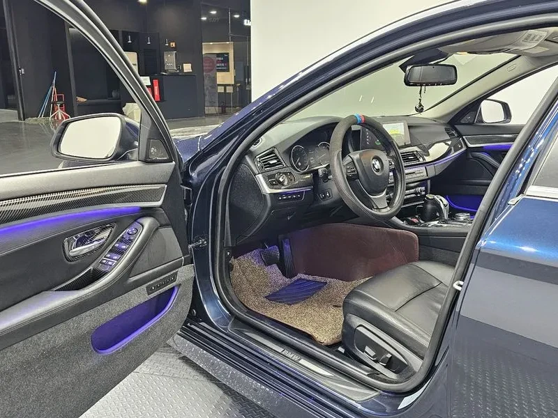 BMW 528 i, снимка 10 - Автомобили и джипове - 54591257