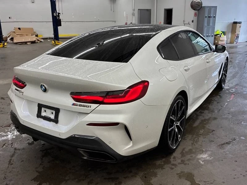 BMW 850 xDrive Gran Coupe | CARFAX | АВТОКРЕДИТ, снимка 5 - Автомобили и джипове - 55463592