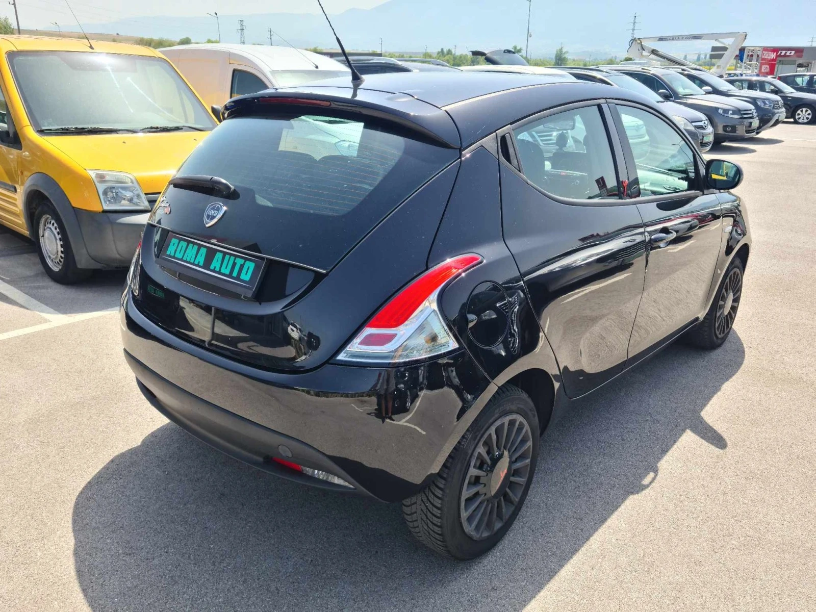 Lancia Ypsilon 1.2i-GPL - изображение 7