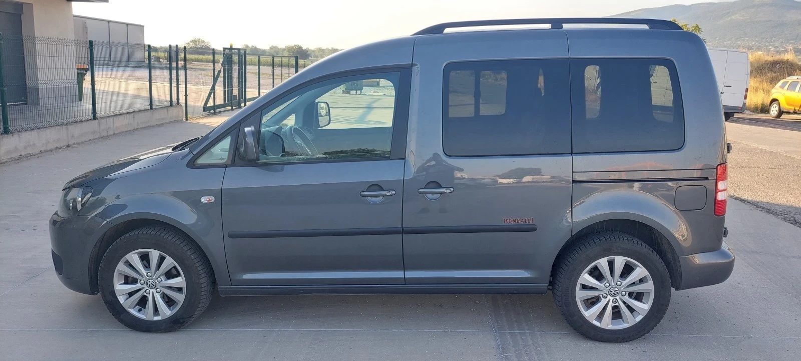 VW Caddy Газ/Бензин - изображение 6